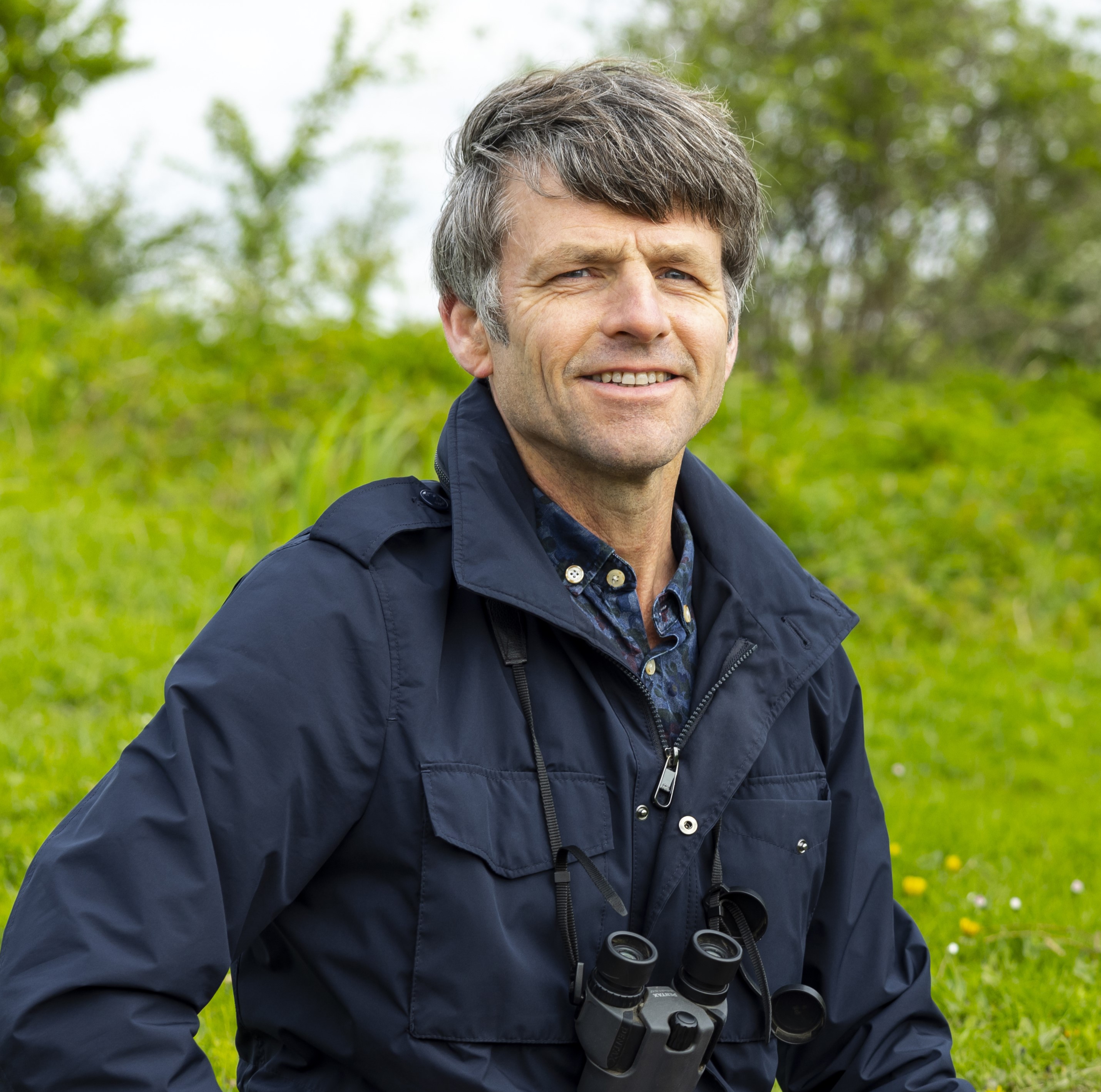 Jeroen Helmer bij een stierenkuil in de Ooijpolder