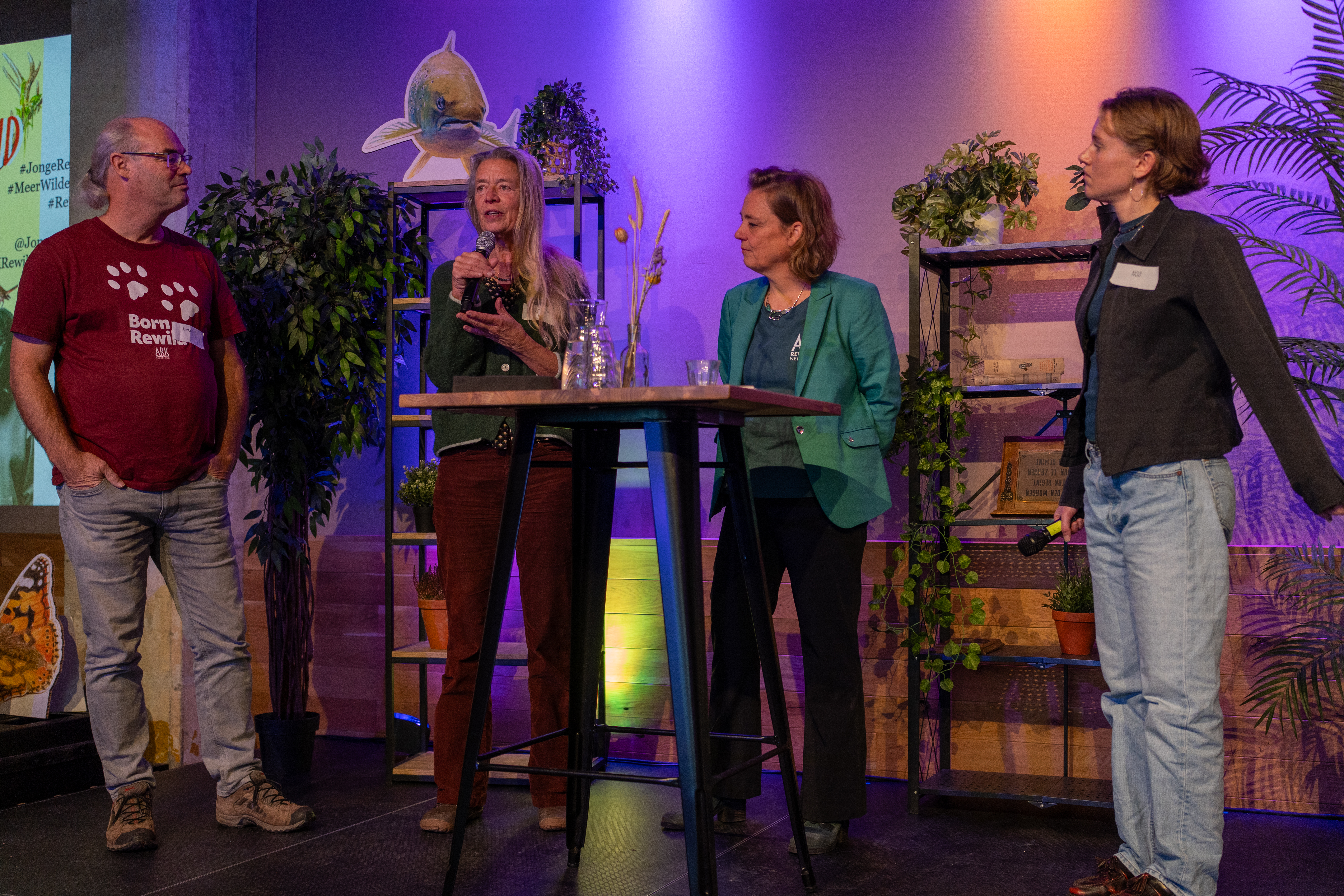 Esther Leo Caroline worden door Noa Hoondert geinterviewd