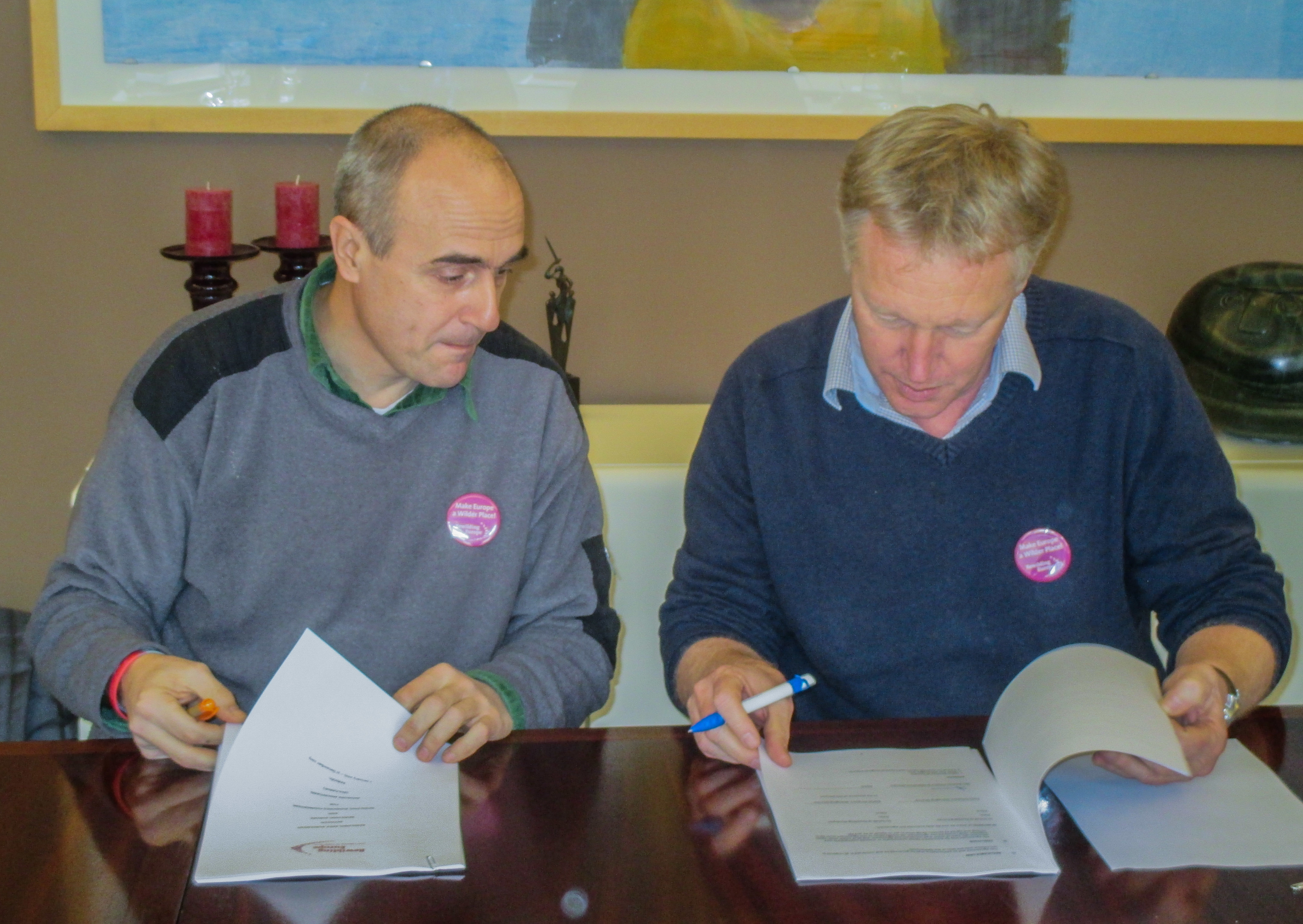 Ondertekening samenwerking Rewilding Europe en Rewilding Rhodopes Foto Kristjan Jung/rewilding Europe