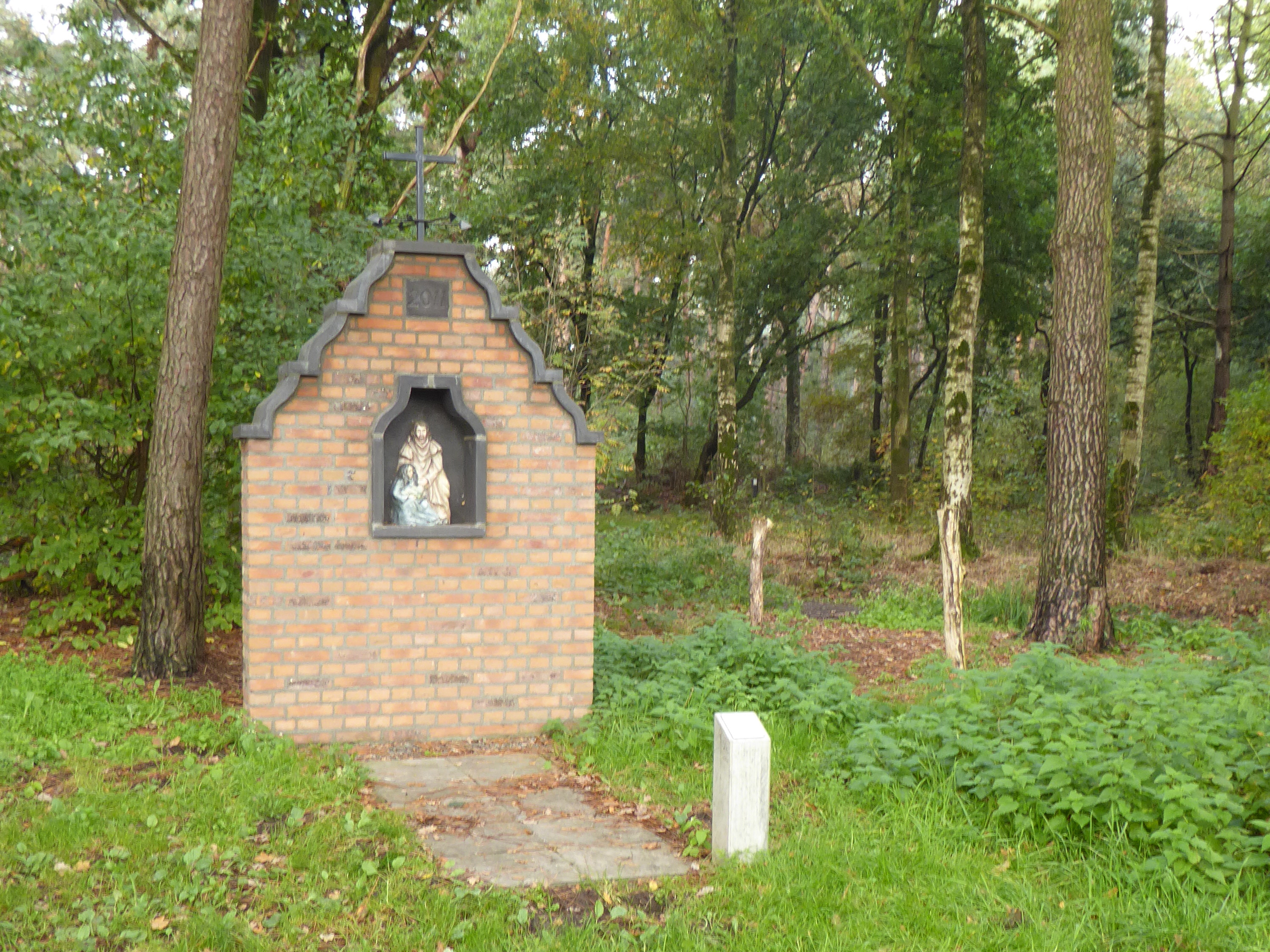 Wegkruis Kempen~Broek