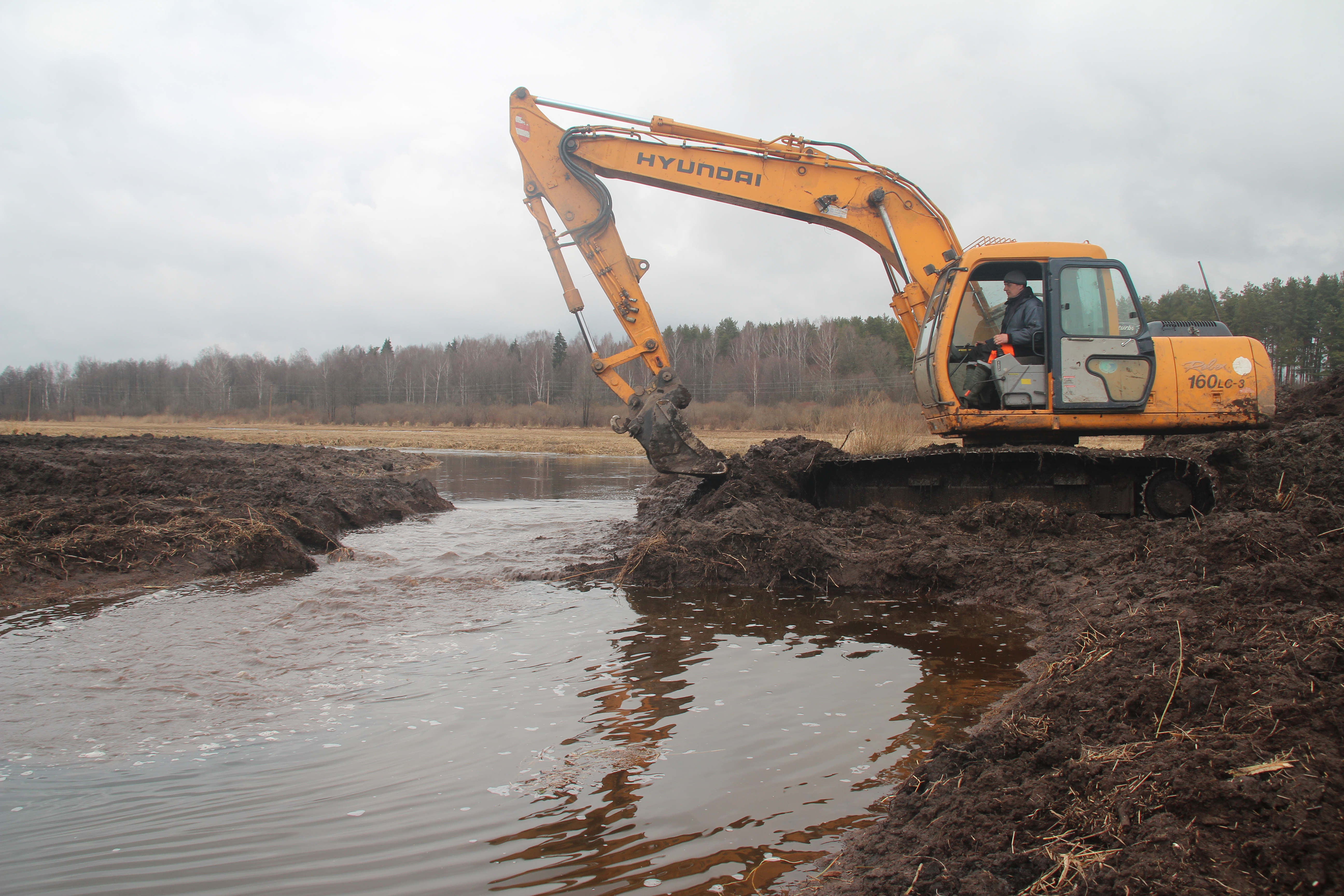Graafwerk in de Dvietevallei