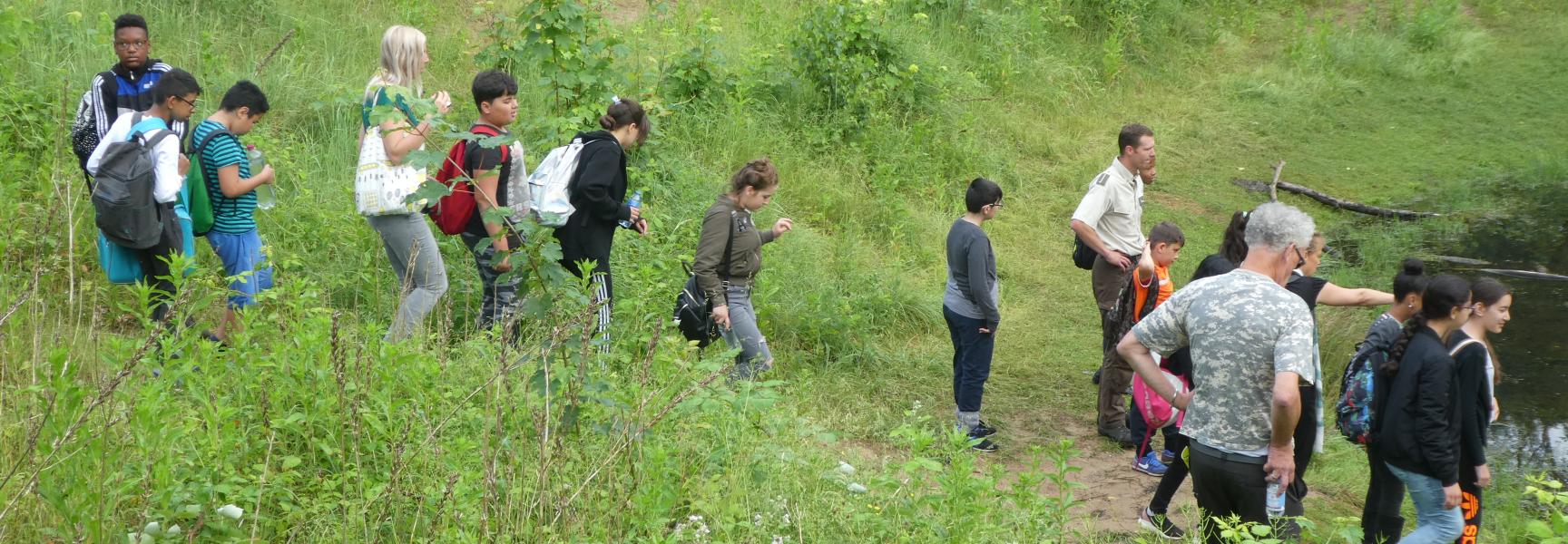 Viering 25 jaar ARK veldlessen op Eiland van Brienenoord