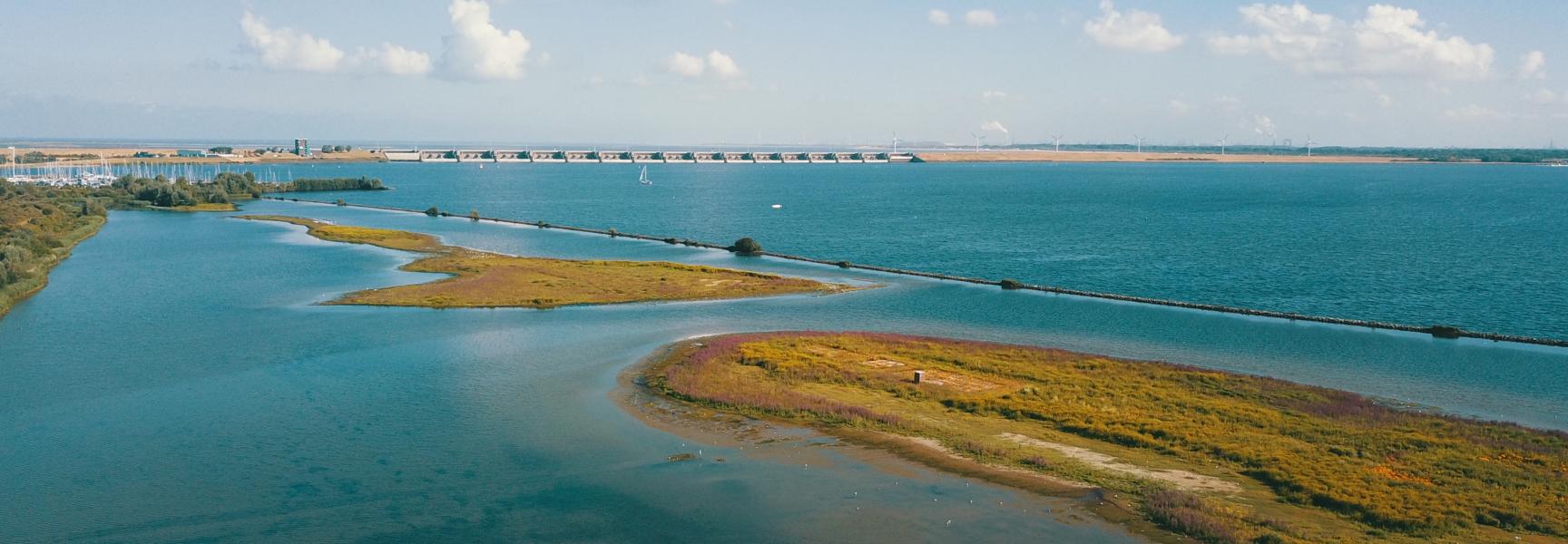 Haringvlietsluizen. Foto: Jan de Roon Haringvlietsluizen. Foto: Jan de Roon